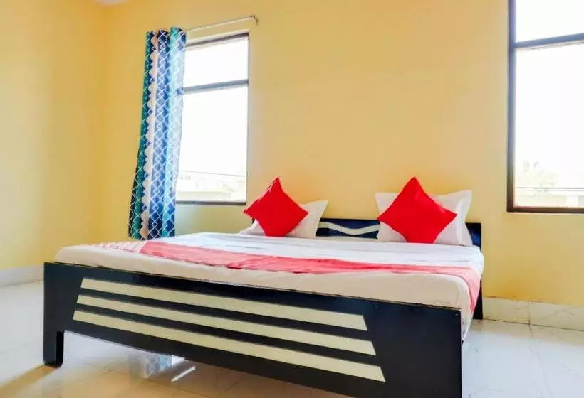 ホテル Oyo 76167 Siddhant Guest House