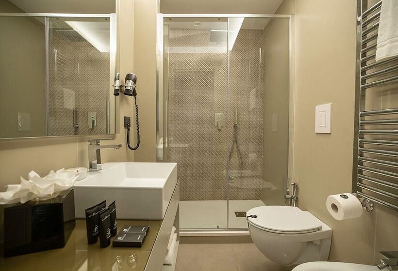 בית מלון כפרי & Resort Tre Fontane Luxury