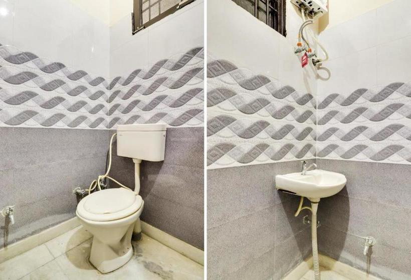 호텔 Spot On 76176  Royal Palace