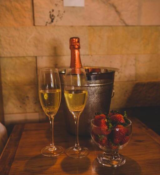 פנסיון Discovery Canyon