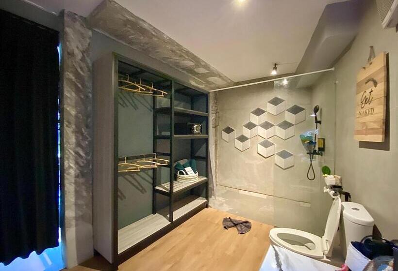 The Jungle Hostel Canggu