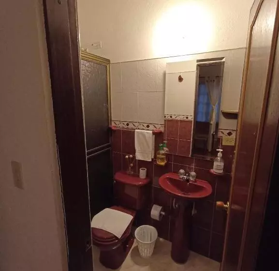 هاستل Aparta Hotel El Refugio De María