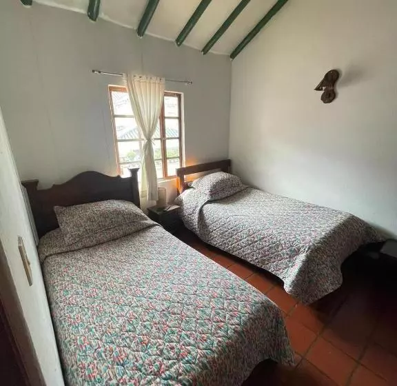 هاستل Aparta Hotel El Refugio De María