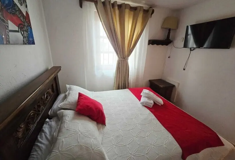 Retkeilymaja Aparta Hotel El Refugio De María