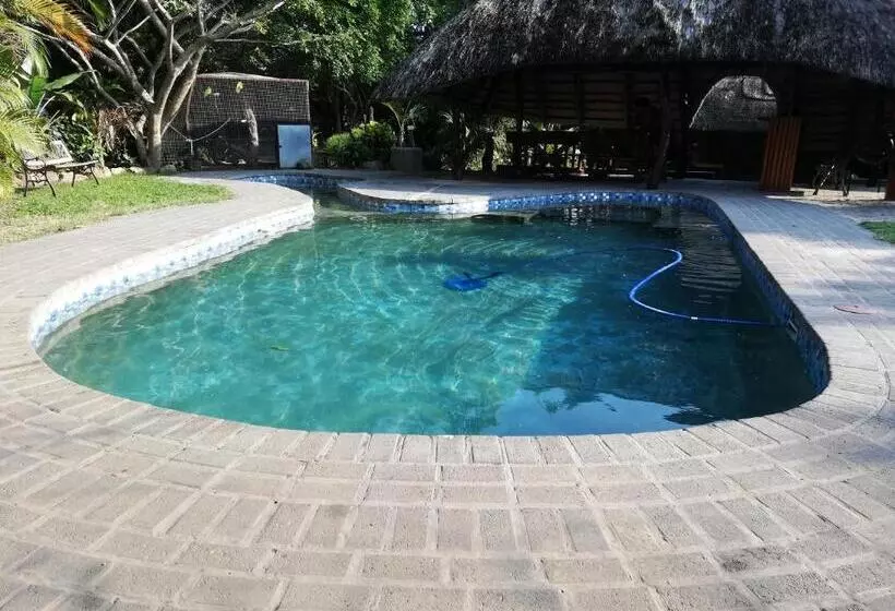 Aamiaismajoitus (B&B) Maputaland Lodge