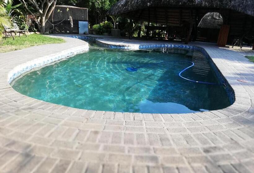 مبيت وإفطار Maputaland Lodge