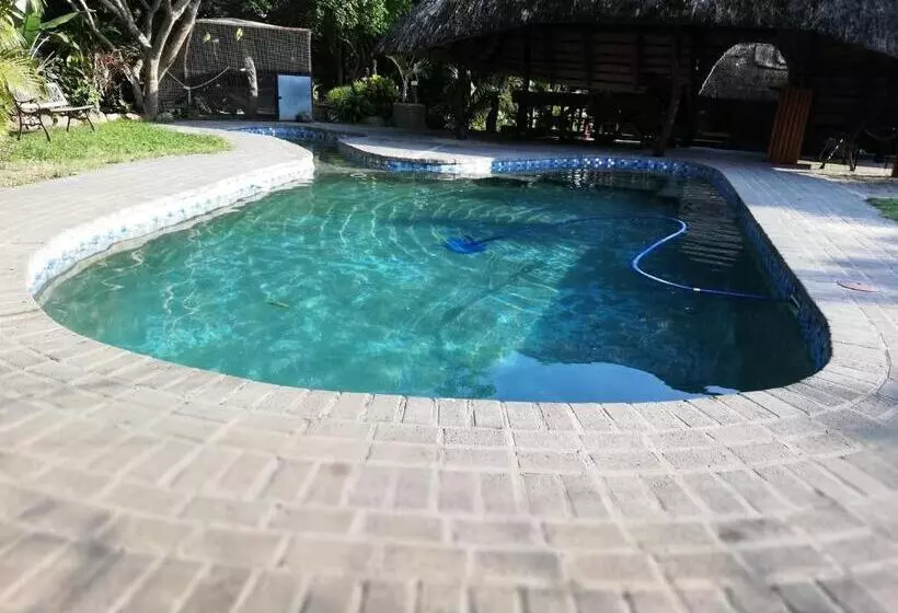 Aamiaismajoitus (B&B) Maputaland Lodge