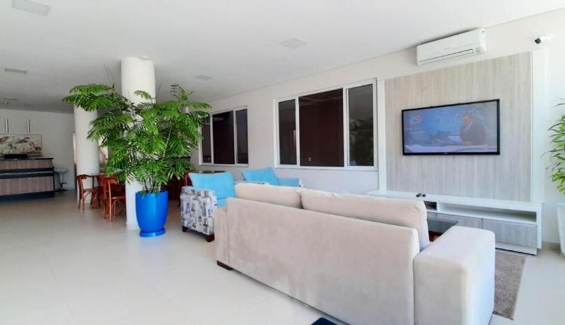 호텔 Residencial Dona Clara