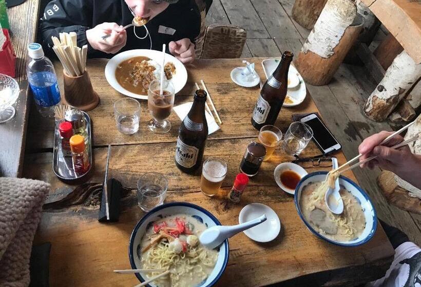 هاستل Ringo Jam Madarao