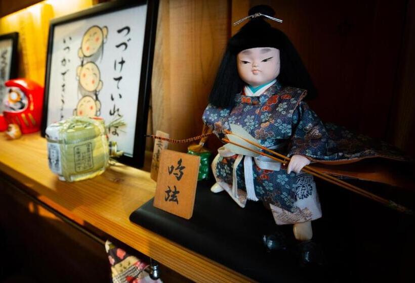 هاستل Ringo Jam Madarao