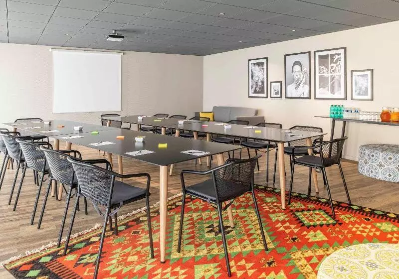 Aparthotel Adagio Porte De Versailles