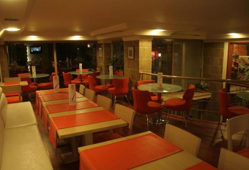 בית מלון כפרי Anzac