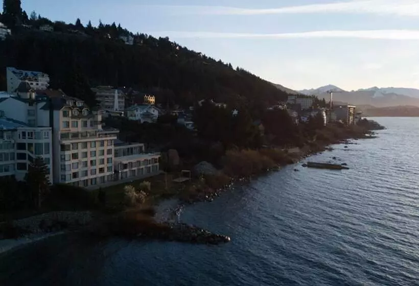 Cacique Inacayal Lake Hotel & Spa