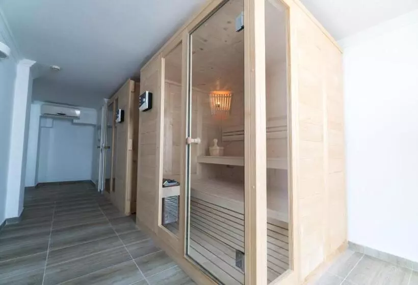 Szálloda Corfu Maris