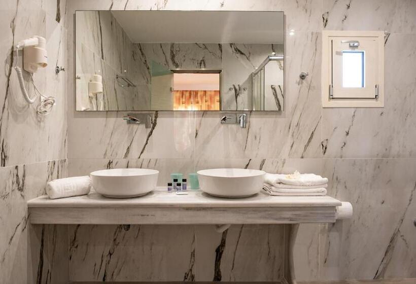 Отель Corfu Maris