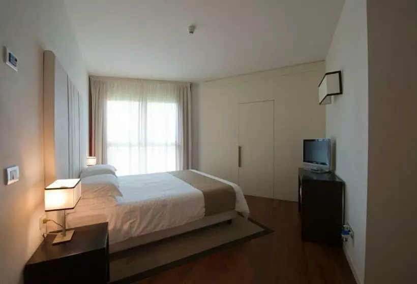 هتل Eden Rock Resort