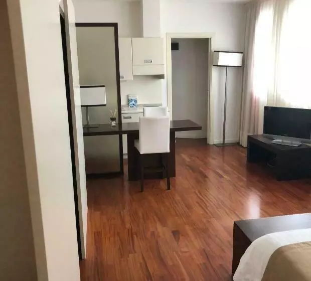 هتل Eden Rock Resort