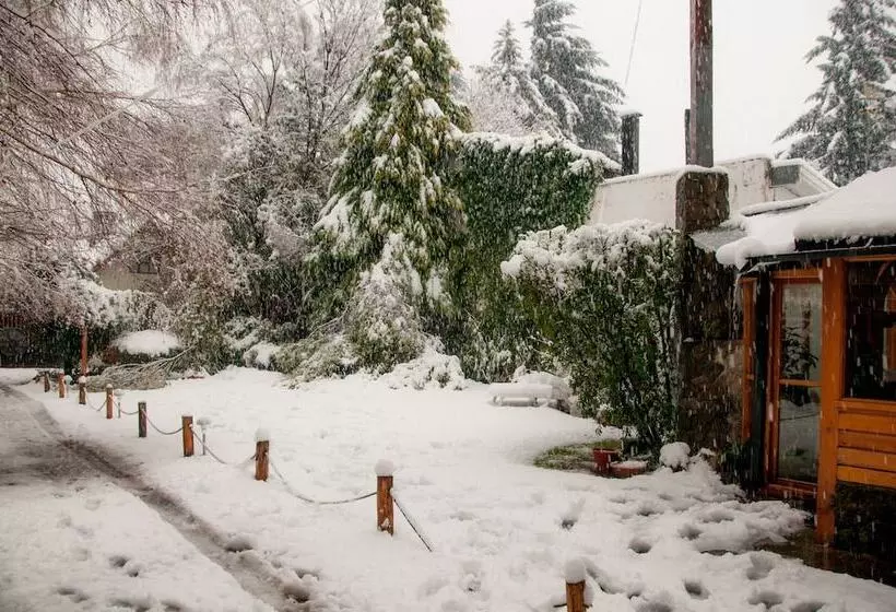 هتل Hostería El Arbol Duende