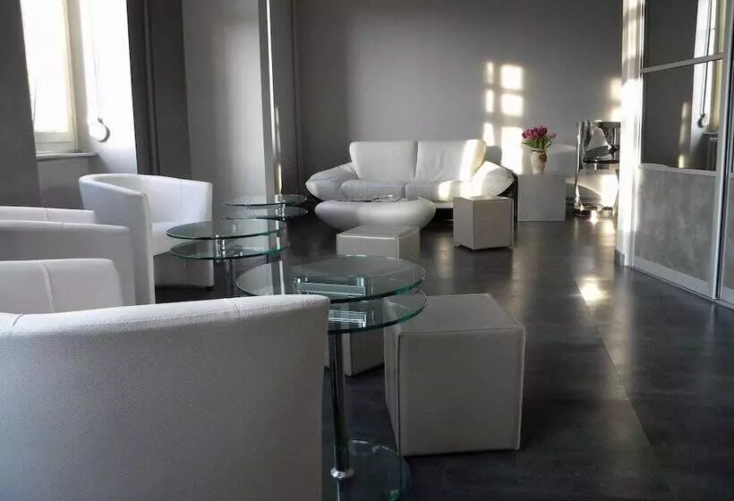 ホテル Alerion Centre Gare