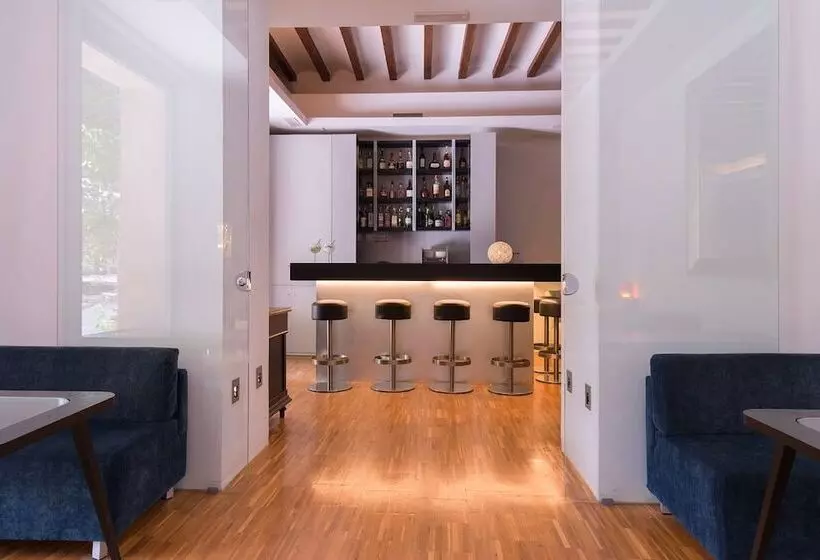 ホテル Hôtel Spa La Romana, The Originals Relais