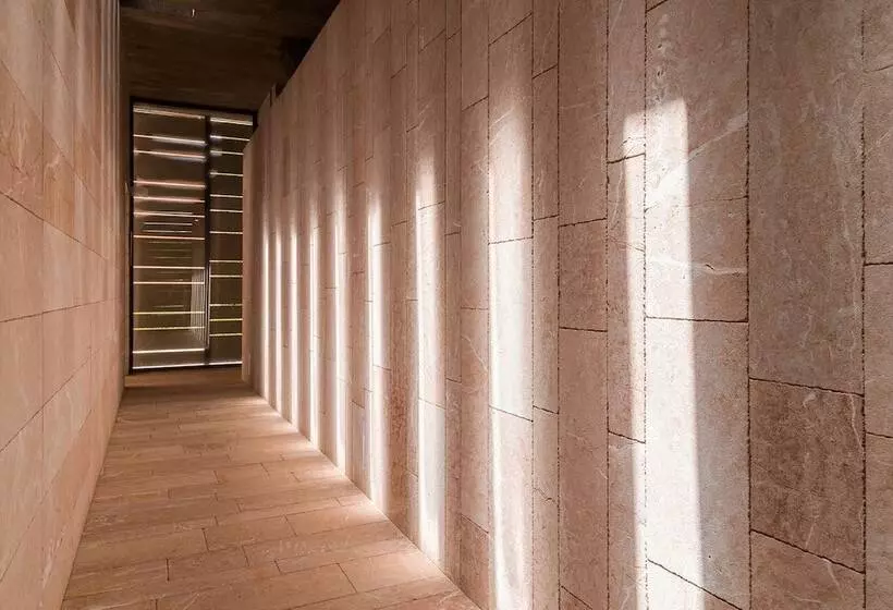 ホテル Hôtel Spa La Romana, The Originals Relais