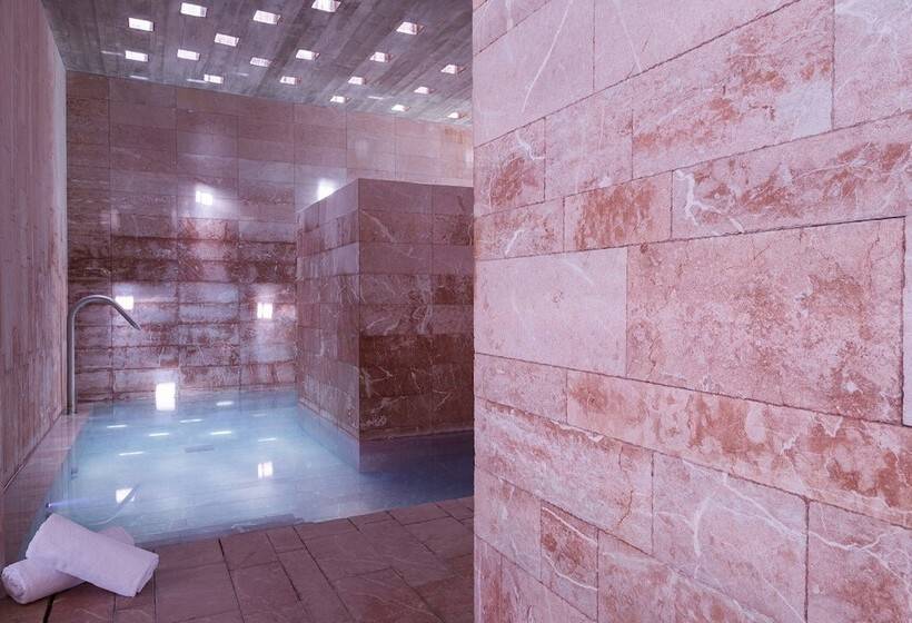 Отель Hôtel Spa La Romana, The Originals Relais