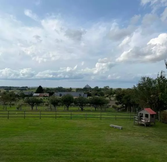 هتل Le Moulin De La Butte