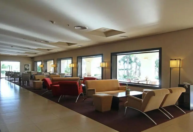 ホテル Panoramic Grand  Iguazu