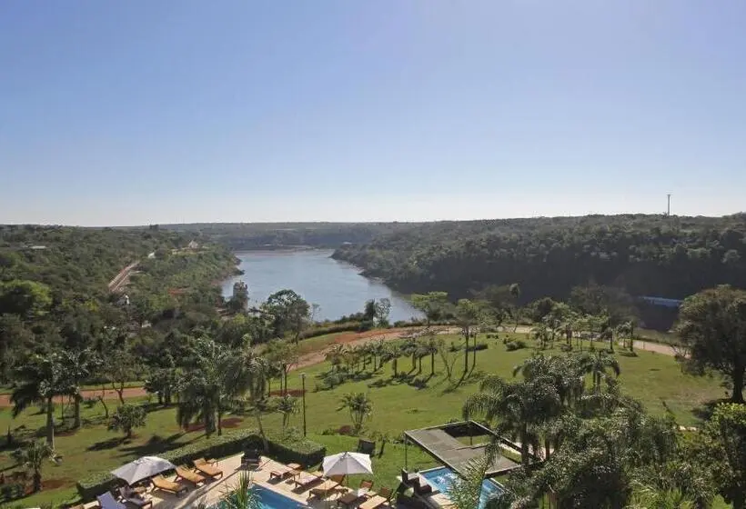 ホテル Panoramic Grand  Iguazu