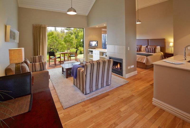 בית מלון כפרי Parehua Resort