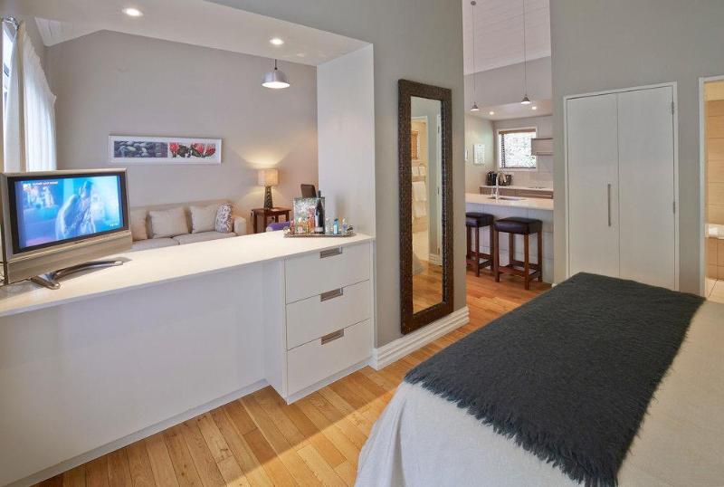 בית מלון כפרי Parehua Resort