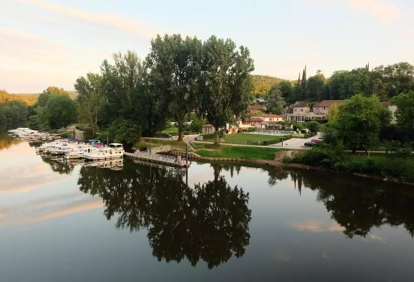 Отель Restaurant Les Falaises