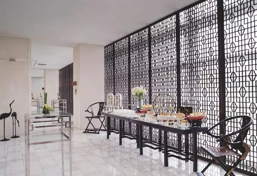 Отель The Ritzcarlton Beijing, Financial Street