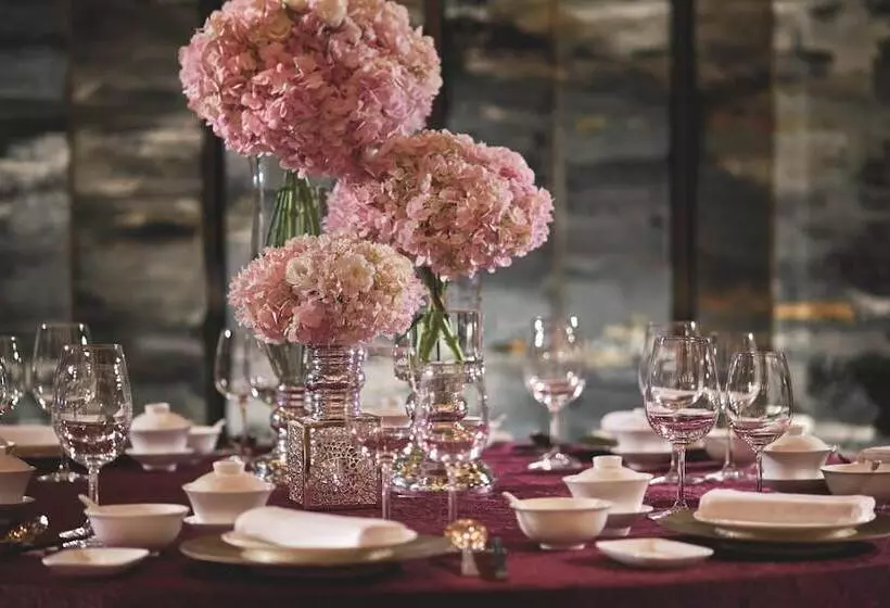 Отель The Ritzcarlton Beijing, Financial Street