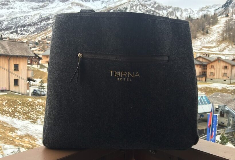 هتل Turna Malbun