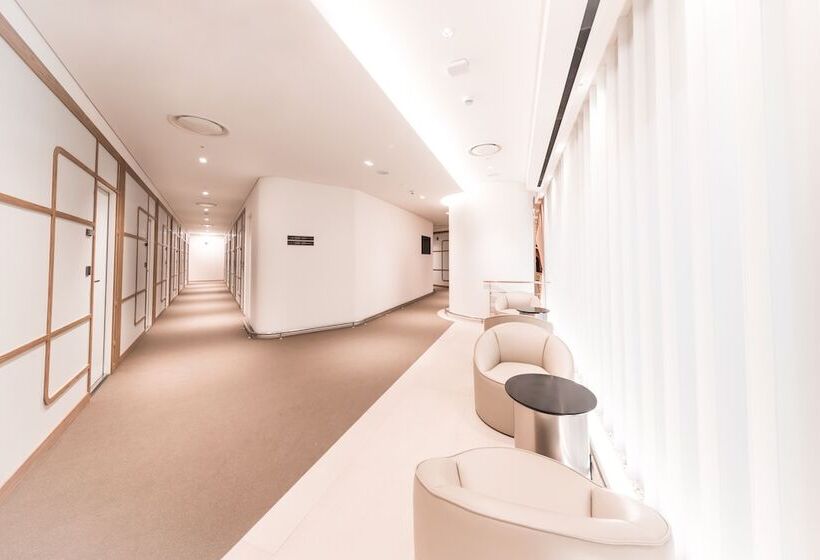 Hotel Capsule  Darakhyu  Incheon Int L Airport T2