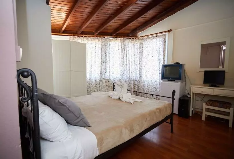 Hotelli Aegean Sea Rooms