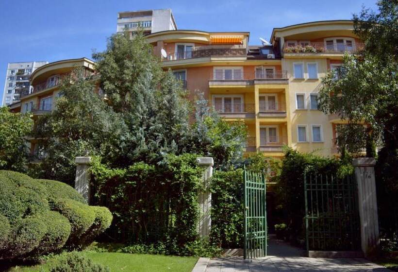 בית מלון כפרי Aparthouse Borovo