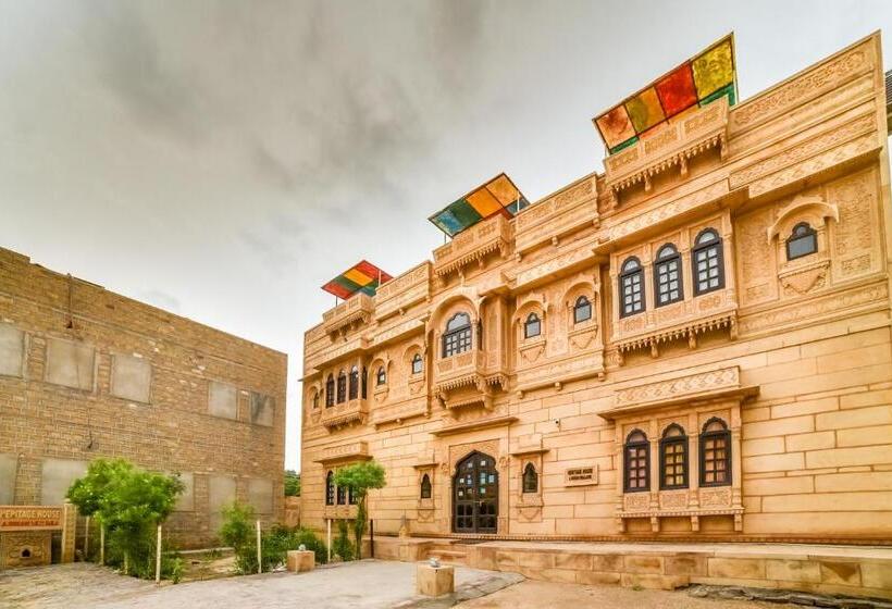 בית מלון כפרי Heritage House