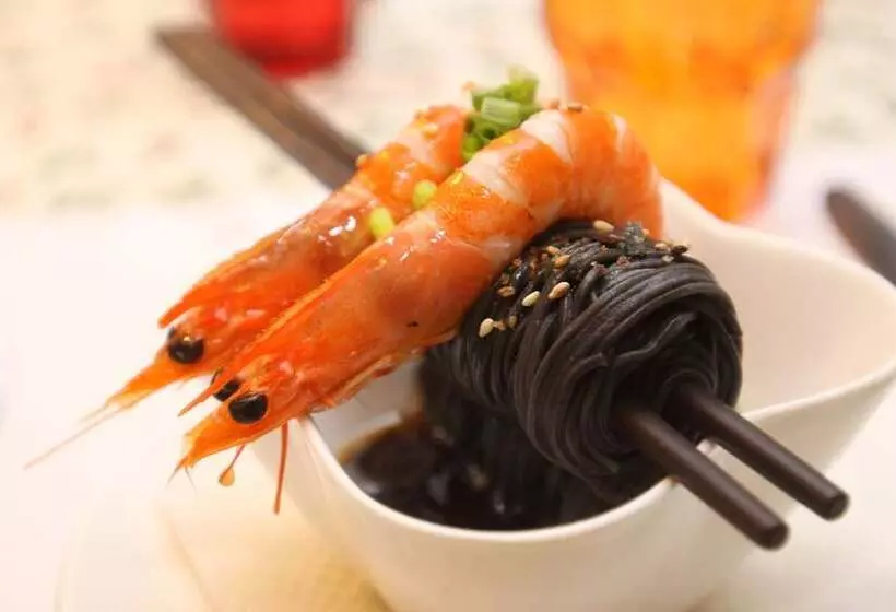 هتل Prado Hill Holiday