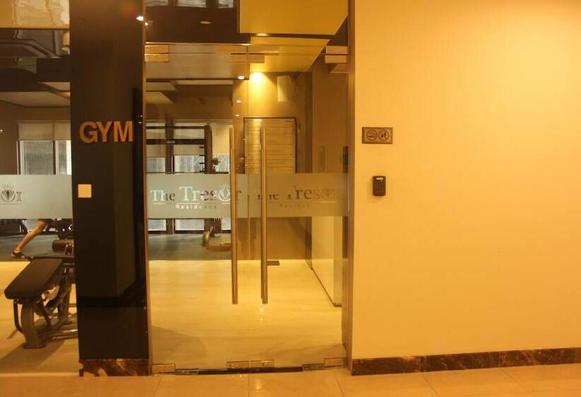 هتل The Tresor