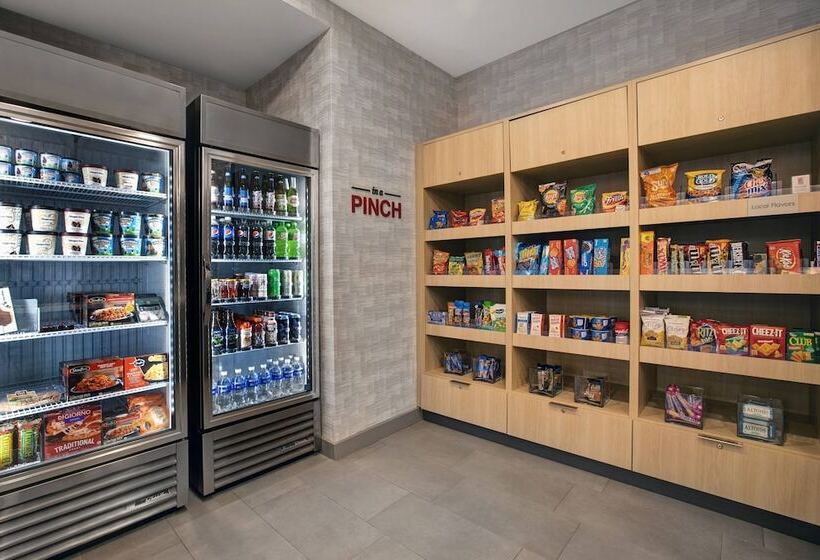 فندق Towneplace Suites By Marriott Phoenix Glendale Sports & Entertainment District