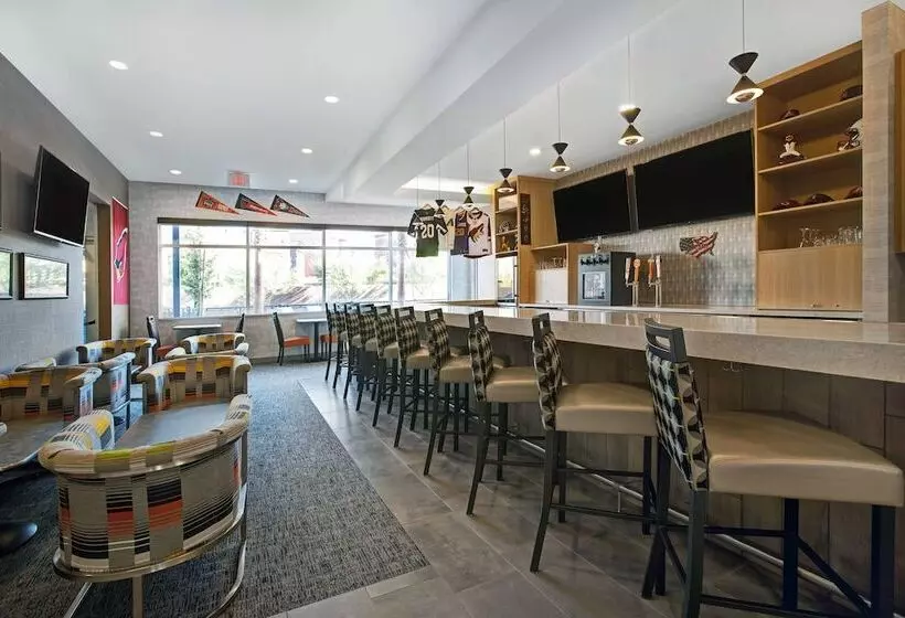 ホテル Towneplace Suites By Marriott Phoenix Glendale Sports & Entertainment District