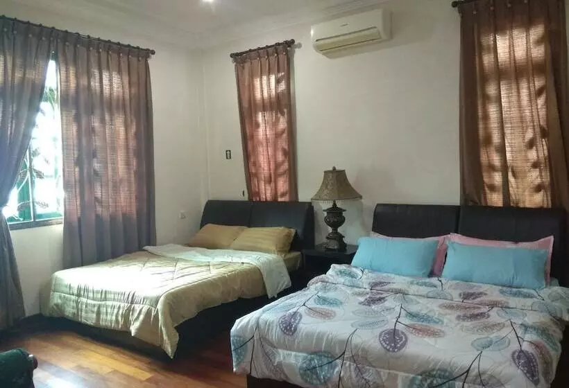 ホテル Villa Shamir Near Klia