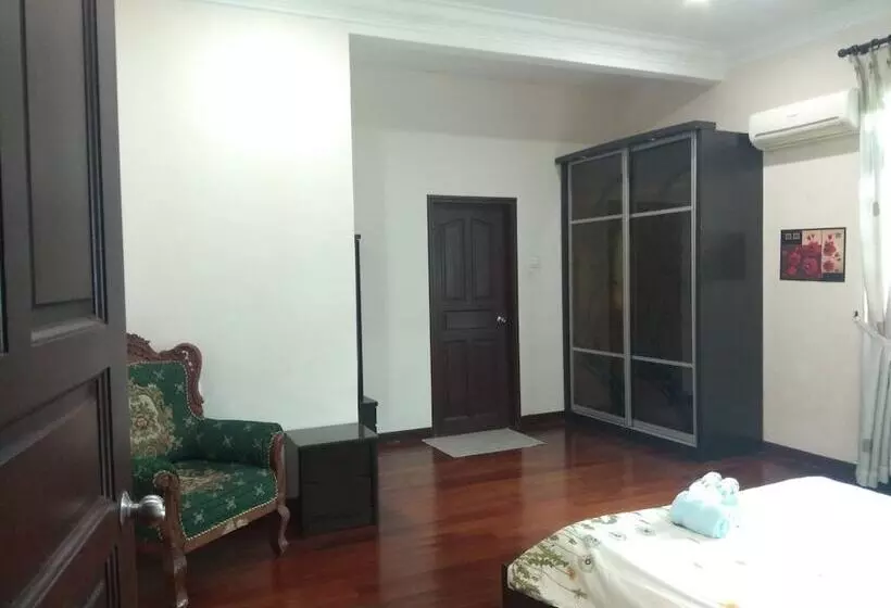 ホテル Villa Shamir Near Klia