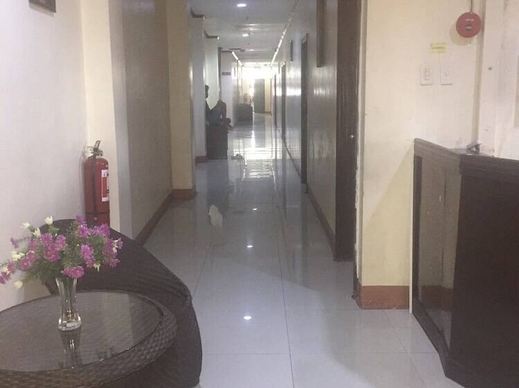 Jeamco Royal Hotel   Baybay