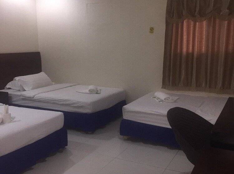 Jeamco Royal Hotel   Baybay