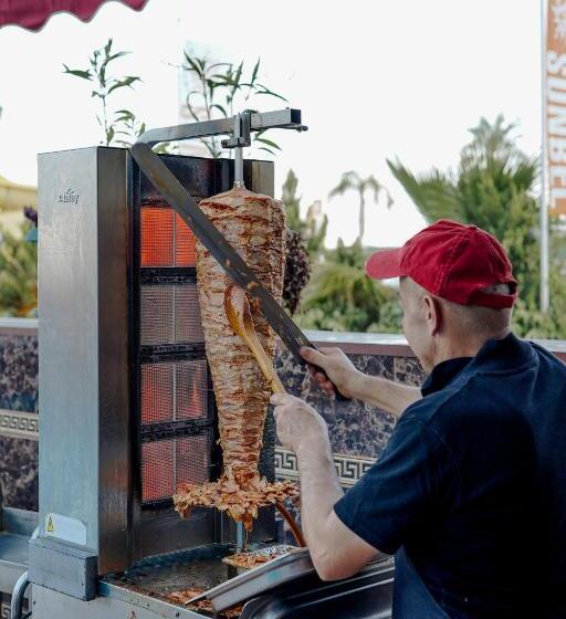 هتل Aleria Belport Beach