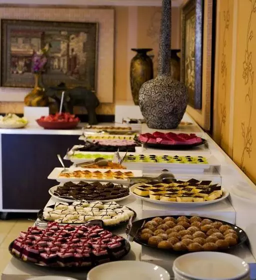 هتل Aleria Belport Beach