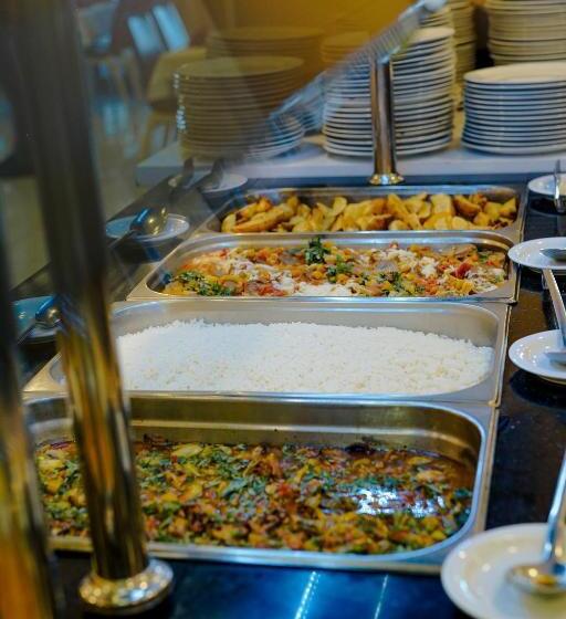 هتل Aleria Belport Beach